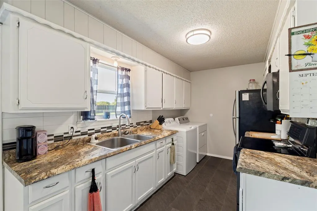 Photo 12 — 103 Mark Avenue, Paoli, OK 73074