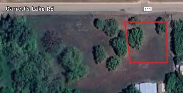 Photo 2 — 42905 Garrett's Lake Road, Shawnee, OK 74804