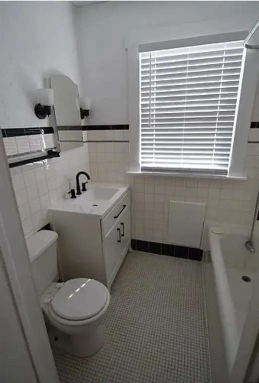 Photo 7 — 1420 NW 25th Street, Oklahoma City, OK 73106