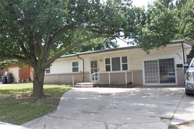 Front exterior — 2317 N Redmond Avenue, Bethany, OK 73008