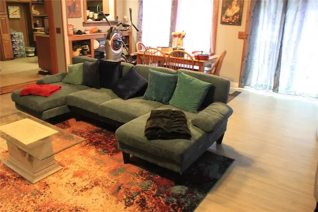 Photo 4 — 2317 N Redmond Avenue, Bethany, OK 73008