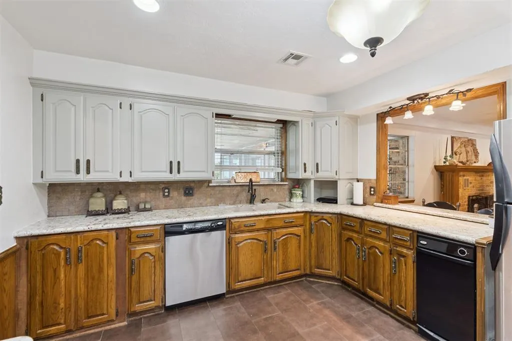 Photo 14 — 45210 Hardesty Road, Shawnee, OK 74801