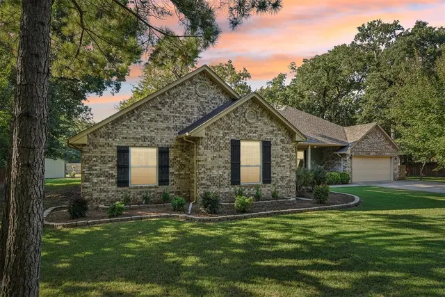 Front exterior — 7818 NW 8th Street, Oklahoma City, OK 73127