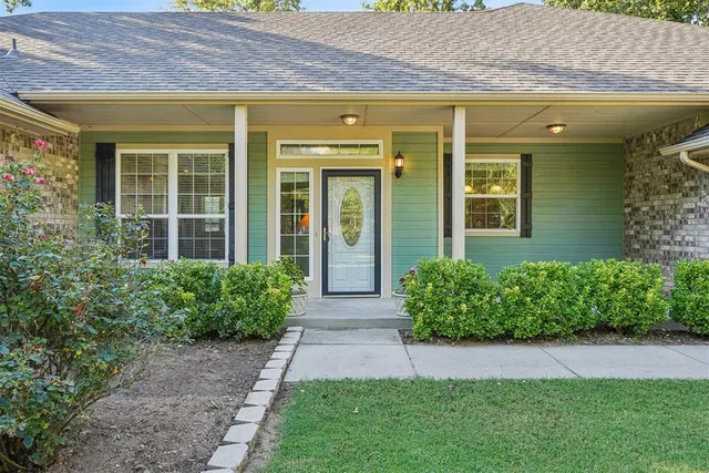 Photo 5 — 7818 NW 8th Street, Oklahoma City, OK 73127