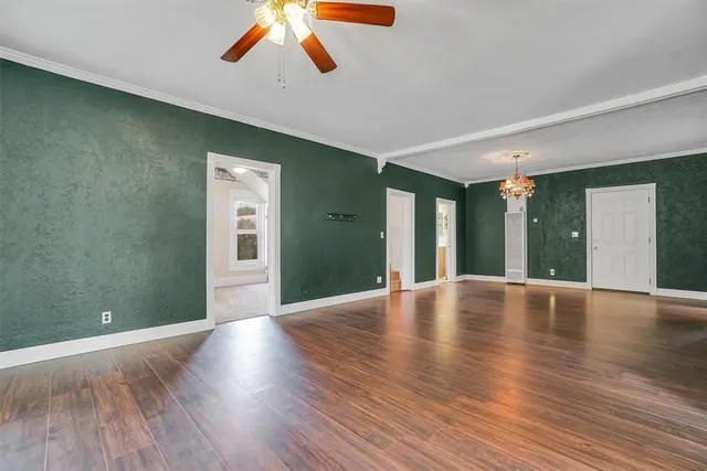 Photo 7 — 117 W 6TH Street, Cordell, OK 73632