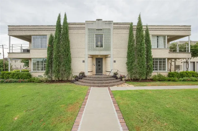 Photo 4 — 1006 NW 37th Street 2, Oklahoma City, OK 73118