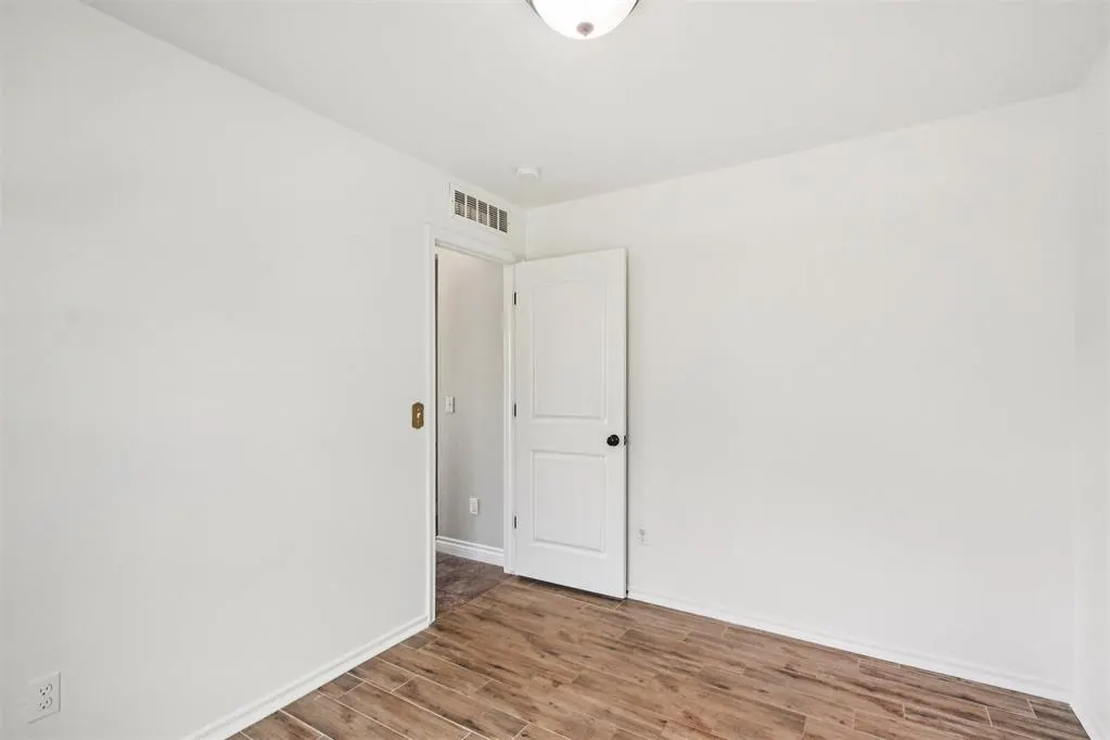 Photo 24 — 2820 Fountaingrass Road, Oklahoma City, OK 73128
