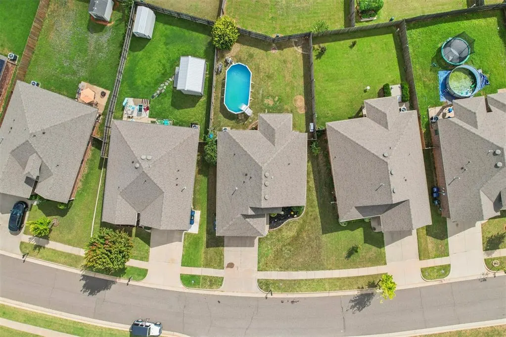 Photo 38 — 2820 Fountaingrass Road, Oklahoma City, OK 73128