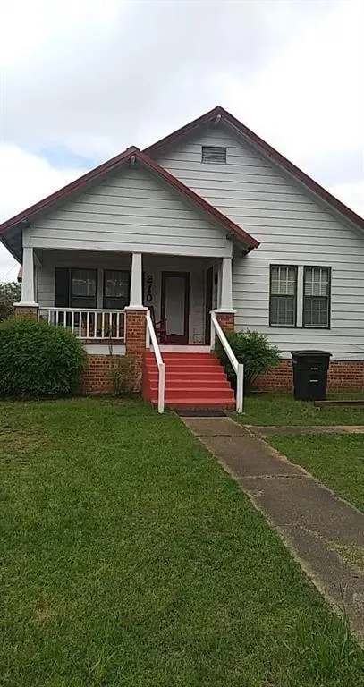 Front exterior — 210 NE Allen Street, Broken Bow, OK 74728