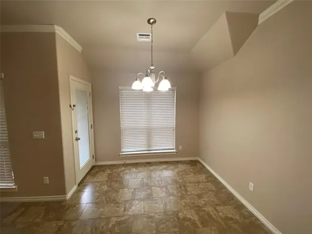 Photo 5 — 2217 Crooked Oak Drive, Shawnee, OK 74804