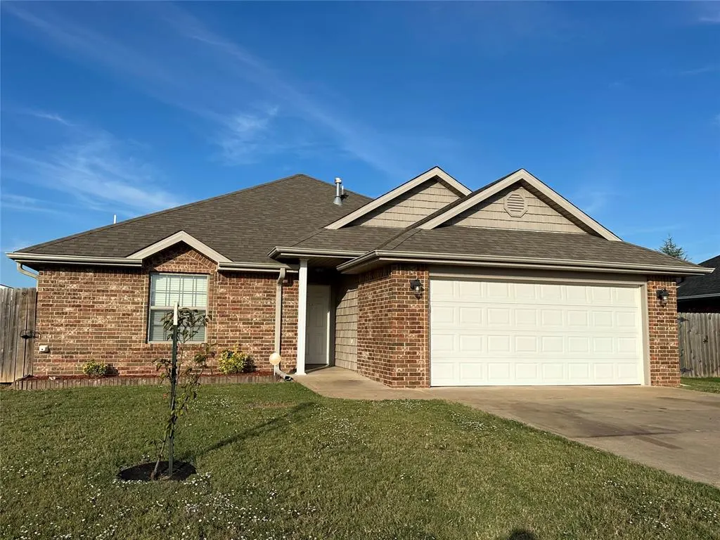Photo 16 — 2217 Crooked Oak Drive, Shawnee, OK 74804