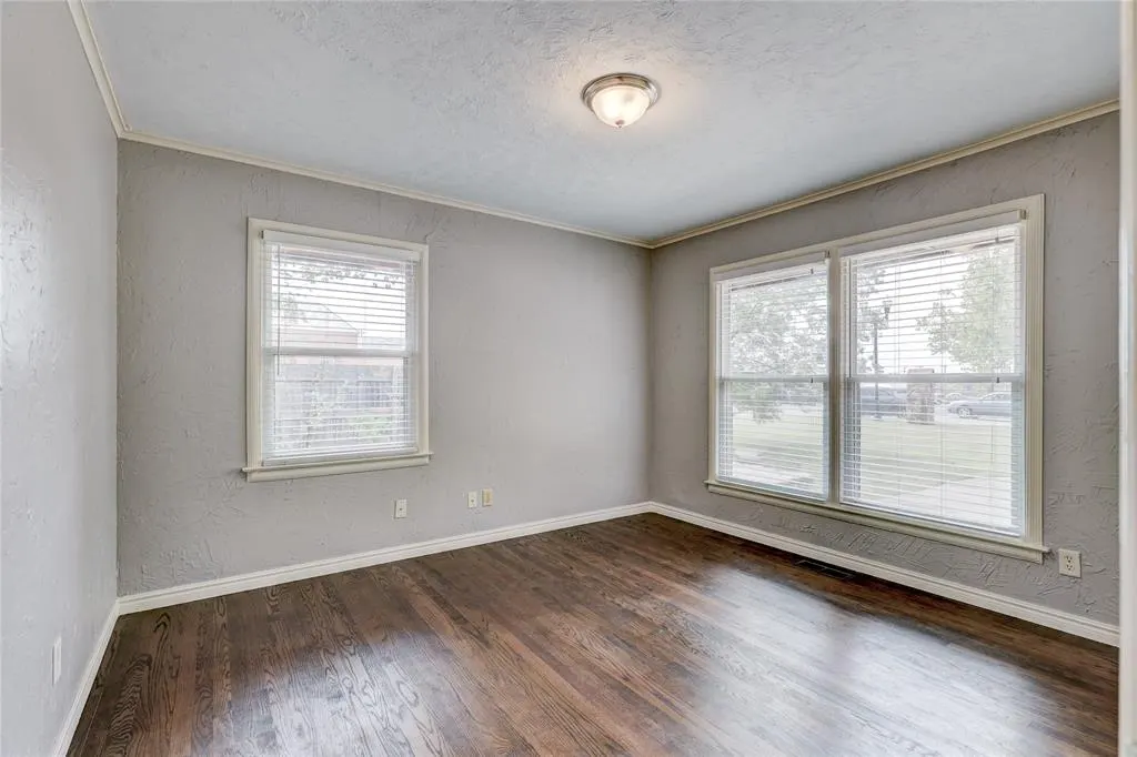 Photo 12 — 1101 Bedford Drive, Nichols Hills, OK 73116