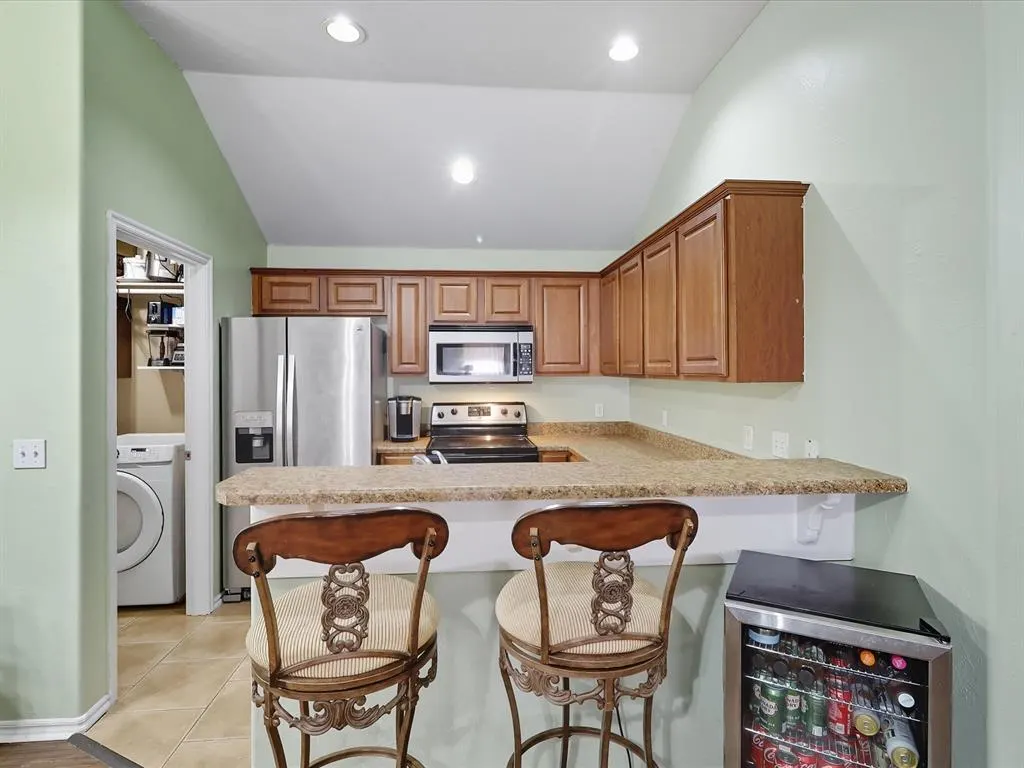 Photo 11 — 1701 Everglade Court, Oklahoma City, OK 73128
