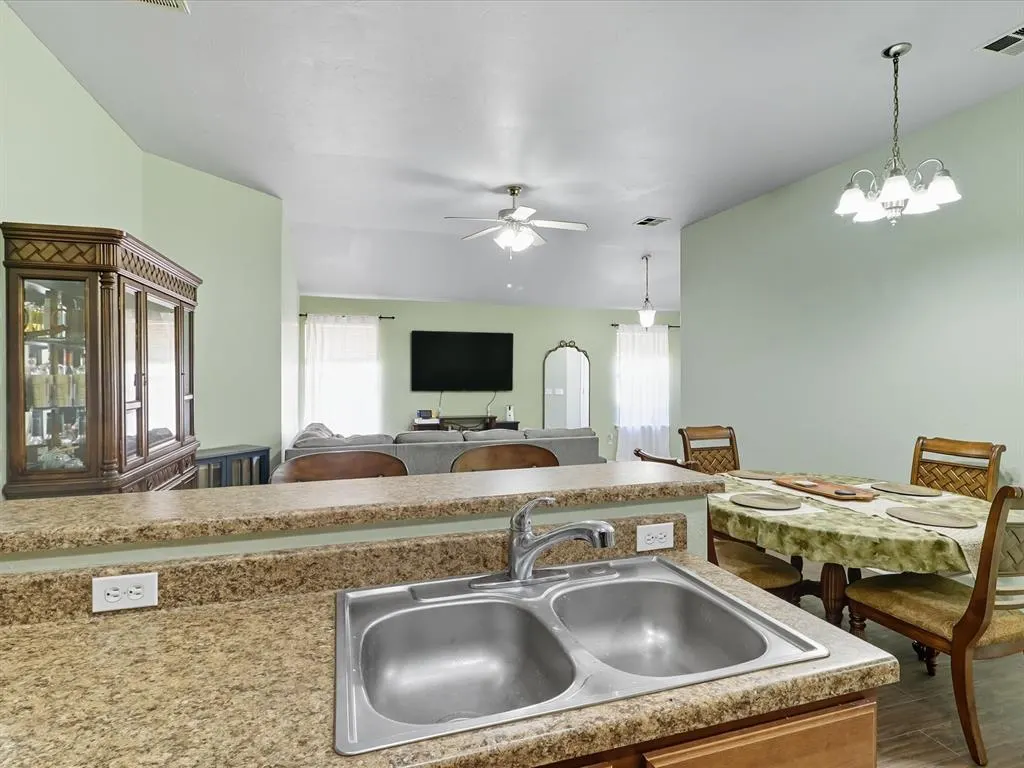 Photo 15 — 1701 Everglade Court, Oklahoma City, OK 73128