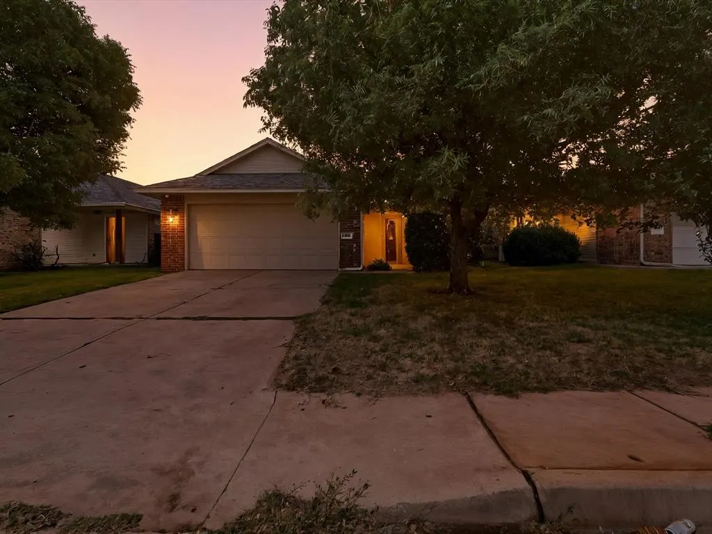 Photo 33 — 1701 Everglade Court, Oklahoma City, OK 73128