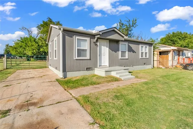 Photo 2 — 4025 SW 29th Street, Oklahoma City, OK 73119