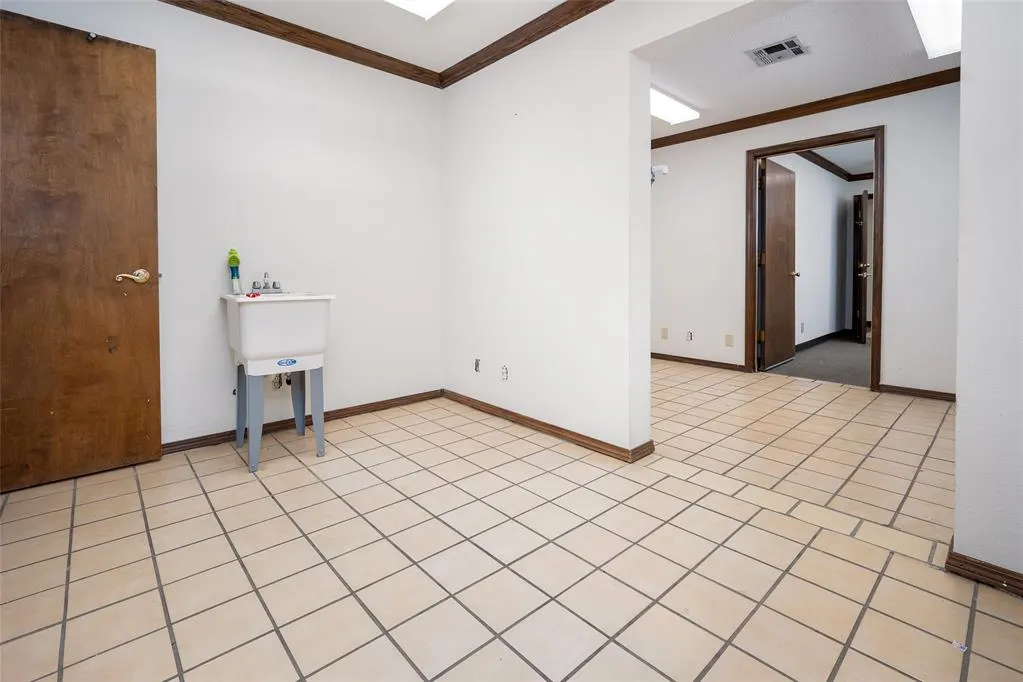 Photo 11 — 835 SE 30th Street C, Oklahoma City, OK 73129