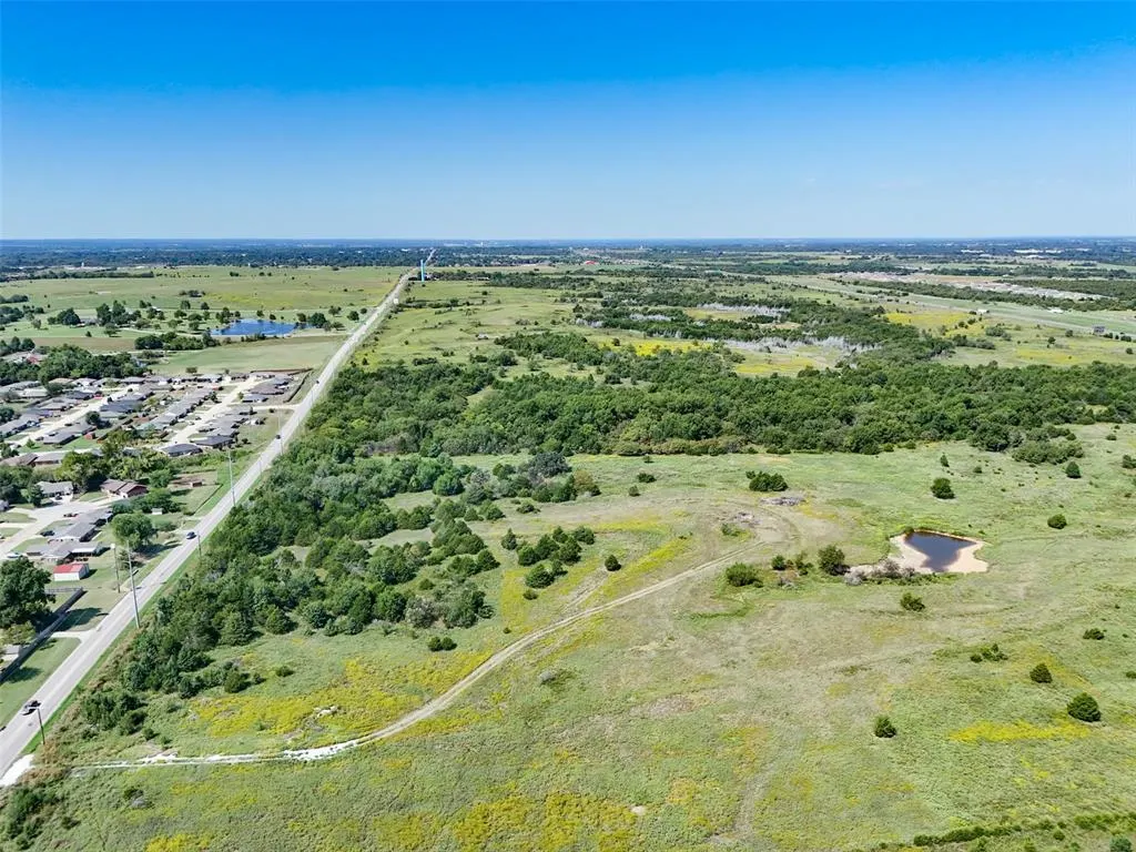 Photo 7 — 1000 W 45th Street, Shawnee, OK 74804