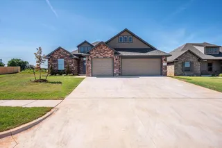 Sold home at 711 Virginia Avenue