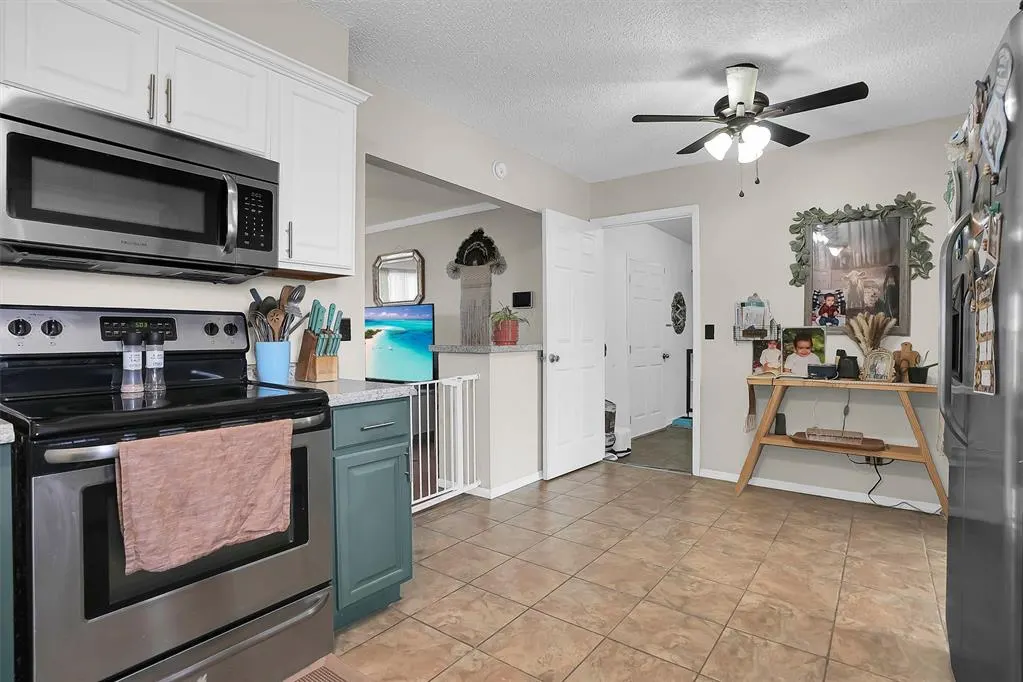 Photo 9 — 1229 E Ridgecrest Road, Altus, OK 73521