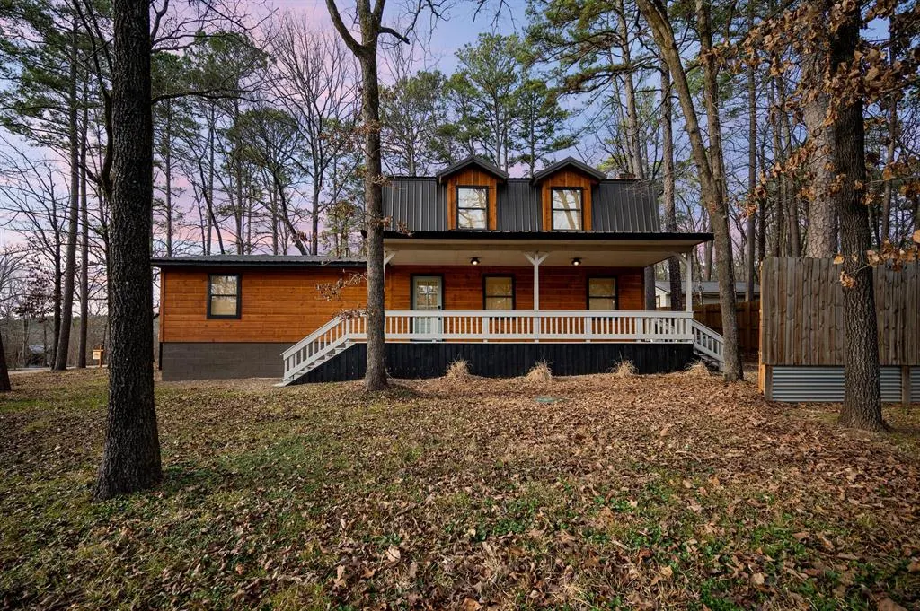 Front exterior — 655 Chinook Road, Broken Bow, OK 74728