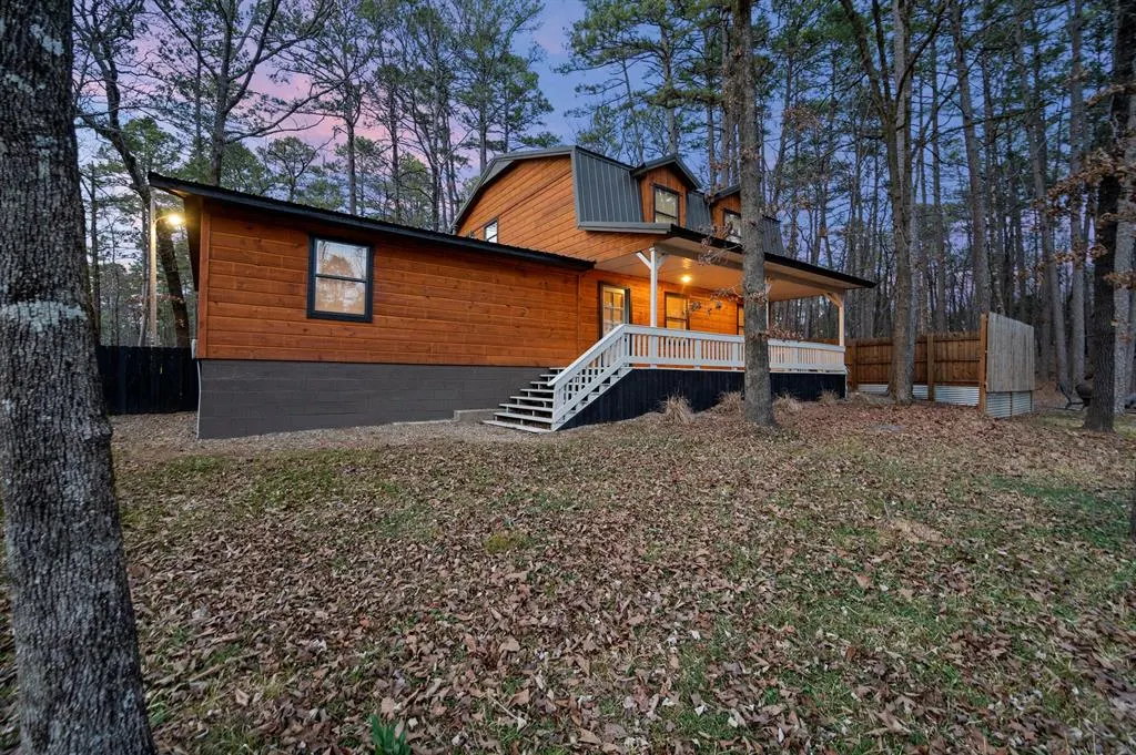 Photo 4 — 655 Chinook Road, Broken Bow, OK 74728