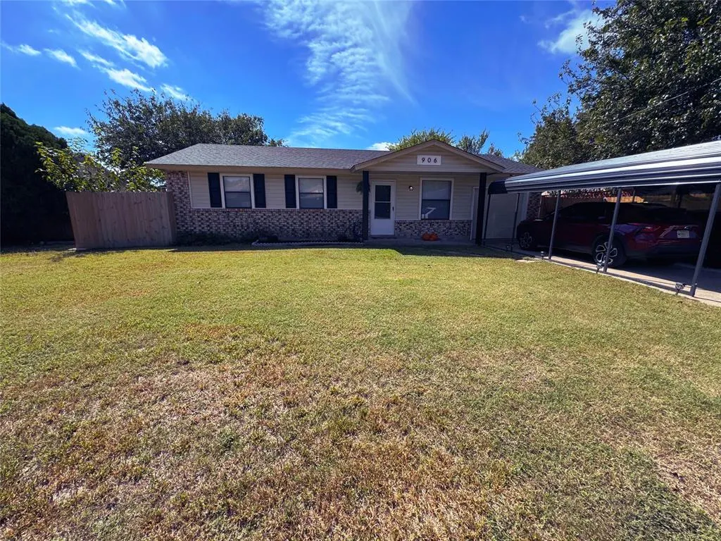 Front exterior — 906 E ASH Avenue, Duncan, OK 73533