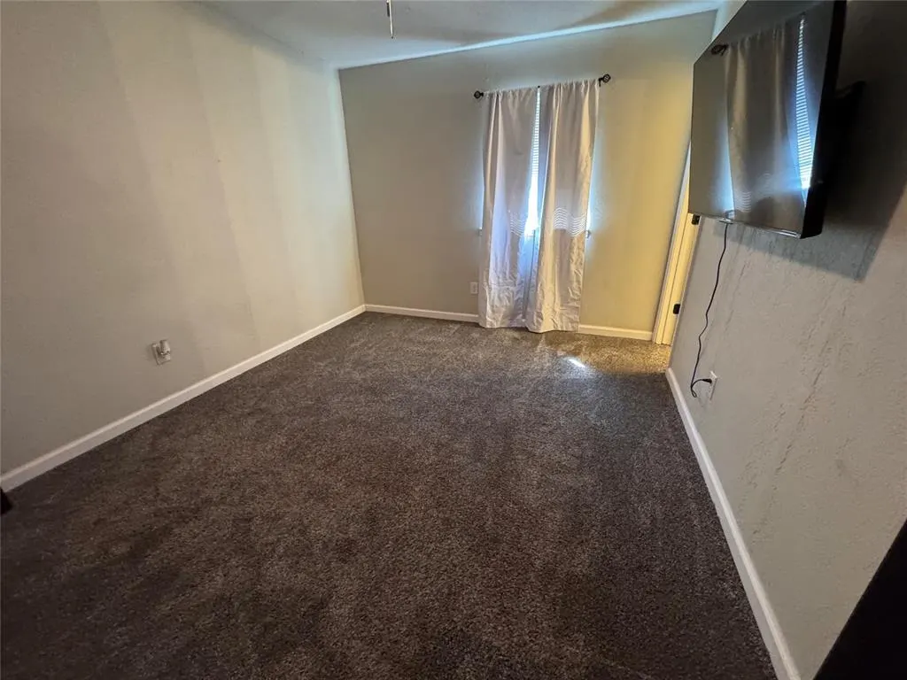 Photo 18 — 906 E ASH Avenue, Duncan, OK 73533