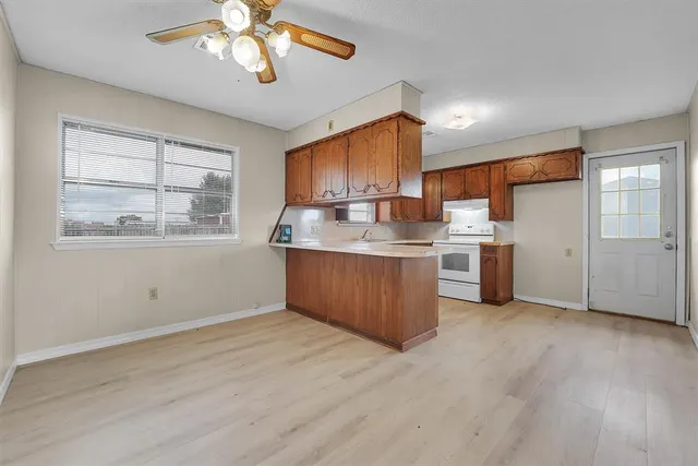 Photo 7 — 1101 Smith Street, Hammon, OK 73650