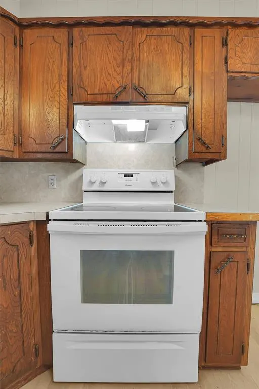 Photo 12 — 1101 Smith Street, Hammon, OK 73650
