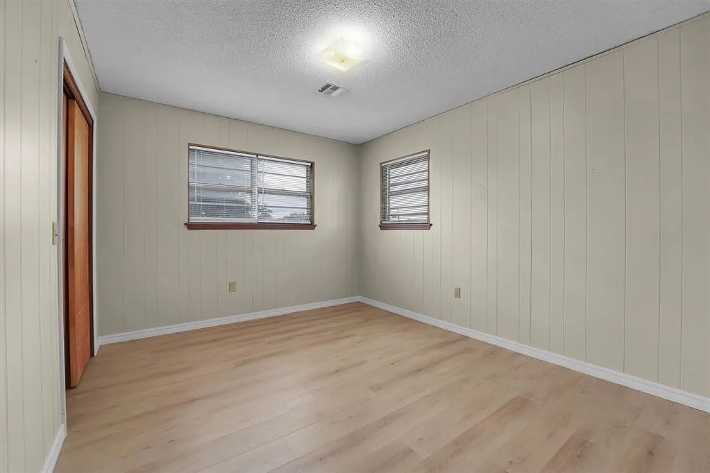 Photo 20 — 1101 Smith Street, Hammon, OK 73650