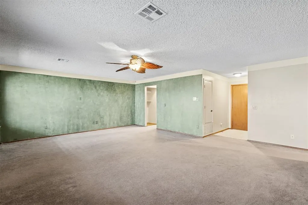 Photo 10 — 2402 S 15th Street, Kingfisher, OK 73750