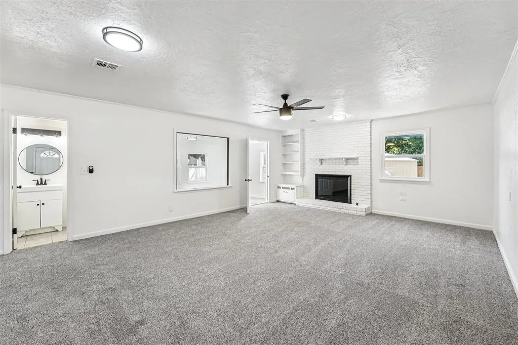 Photo 4 — 3136 NW 47th Street, Oklahoma City, OK 73112