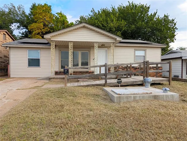 Front exterior — 4225 NE 16th Terrace, Oklahoma City, OK 73121