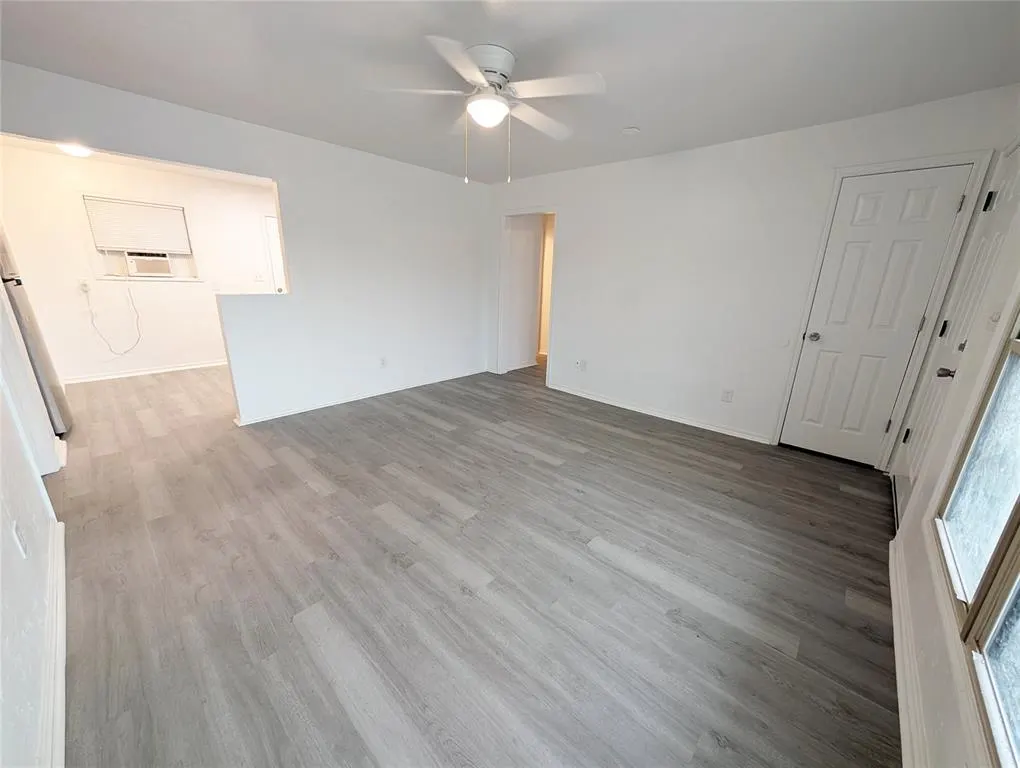 Photo 3 — 4225 NE 16th Terrace, Oklahoma City, OK 73121