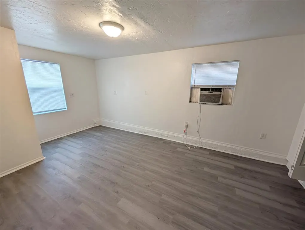 Photo 7 — 4225 NE 16th Terrace, Oklahoma City, OK 73121
