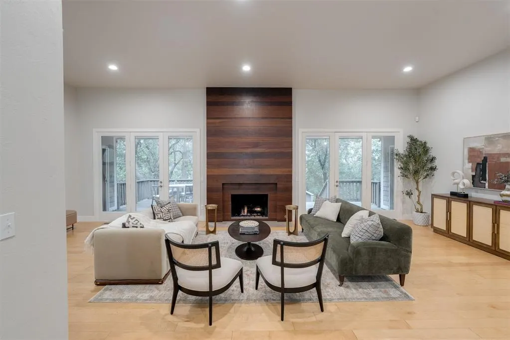 Photo 3 — 13500 Fox Creek Drive, Oklahoma City, OK 73131
