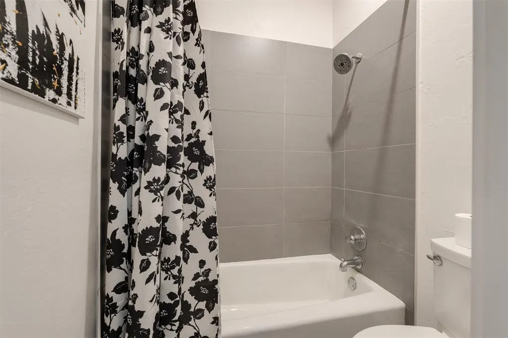 Photo 27 — 13500 Fox Creek Drive, Oklahoma City, OK 73131