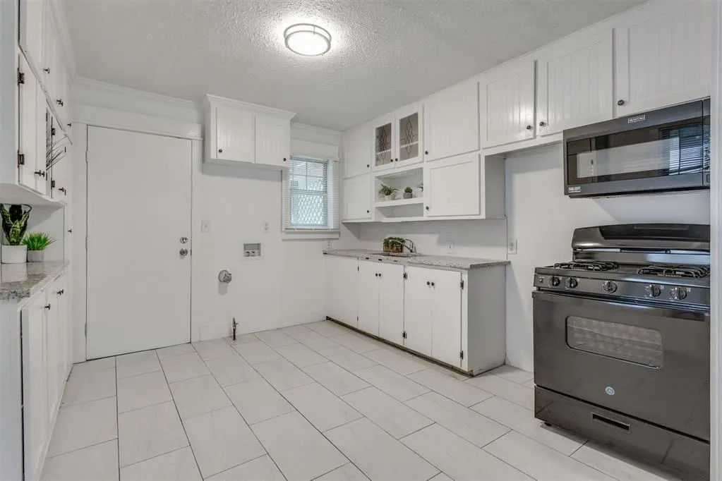 Photo 15 — 516 E Rickenbacker Drive, Midwest City, OK 73110