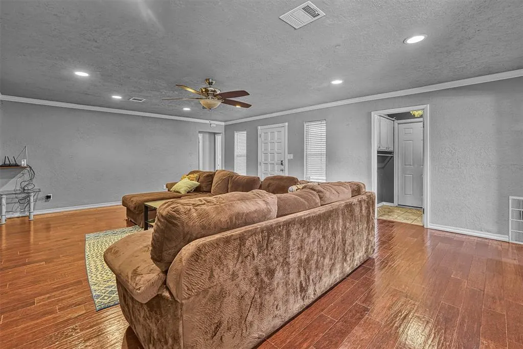 Photo 7 — 701 Hayes St Street, Altus, OK 73521
