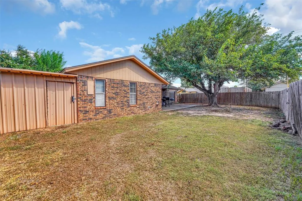Photo 35 — 701 Hayes St Street, Altus, OK 73521