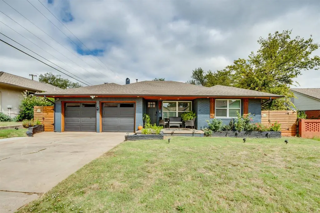 Front exterior — 2705 NW 31st Street, Oklahoma City, OK 73112