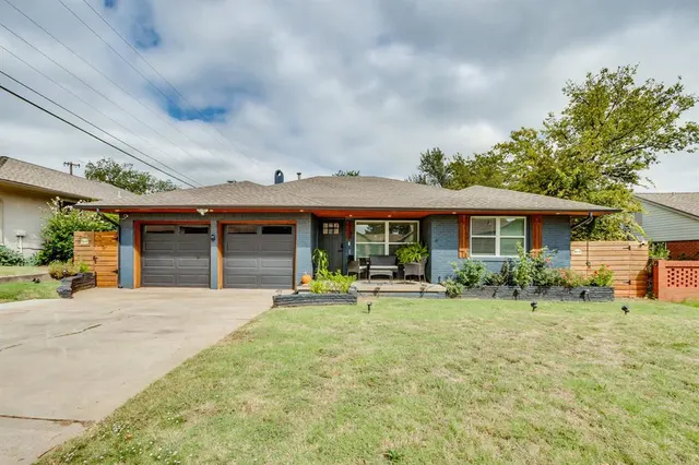 Front exterior — 2705 NW 31st Street, Oklahoma City, OK 73112
