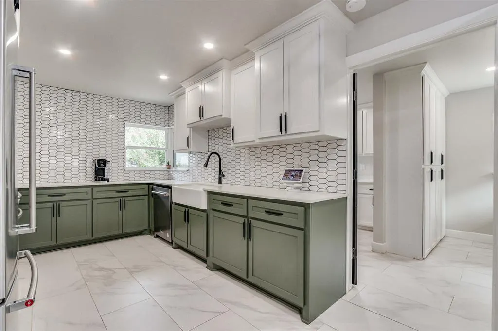 Photo 8 — 2705 NW 31st Street, Oklahoma City, OK 73112