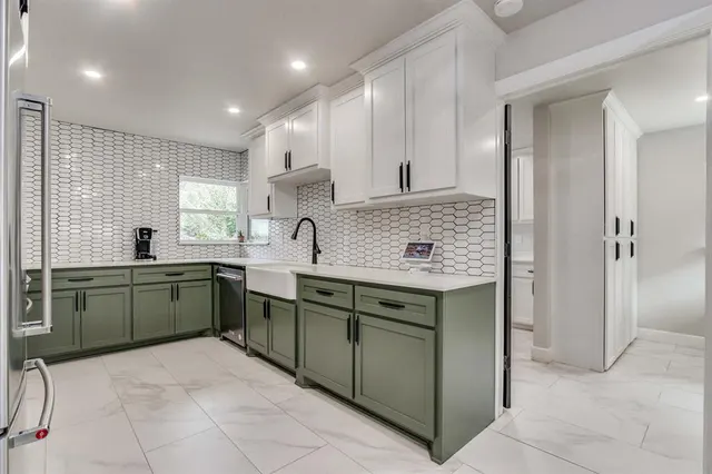 Photo 8 — 2705 NW 31st Street, Oklahoma City, OK 73112