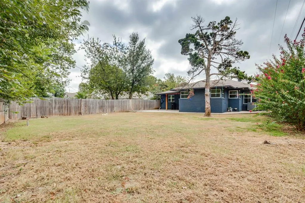 Photo 18 — 2705 NW 31st Street, Oklahoma City, OK 73112