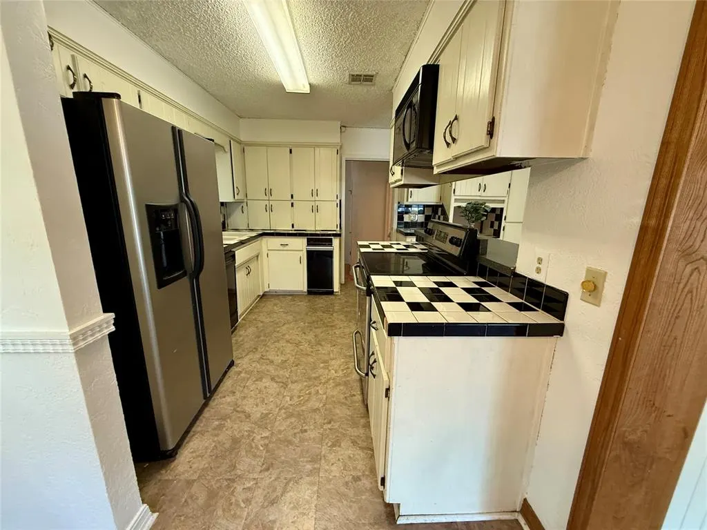 Photo 13 — 608 Roosevelt Street, Seminole, OK 74868