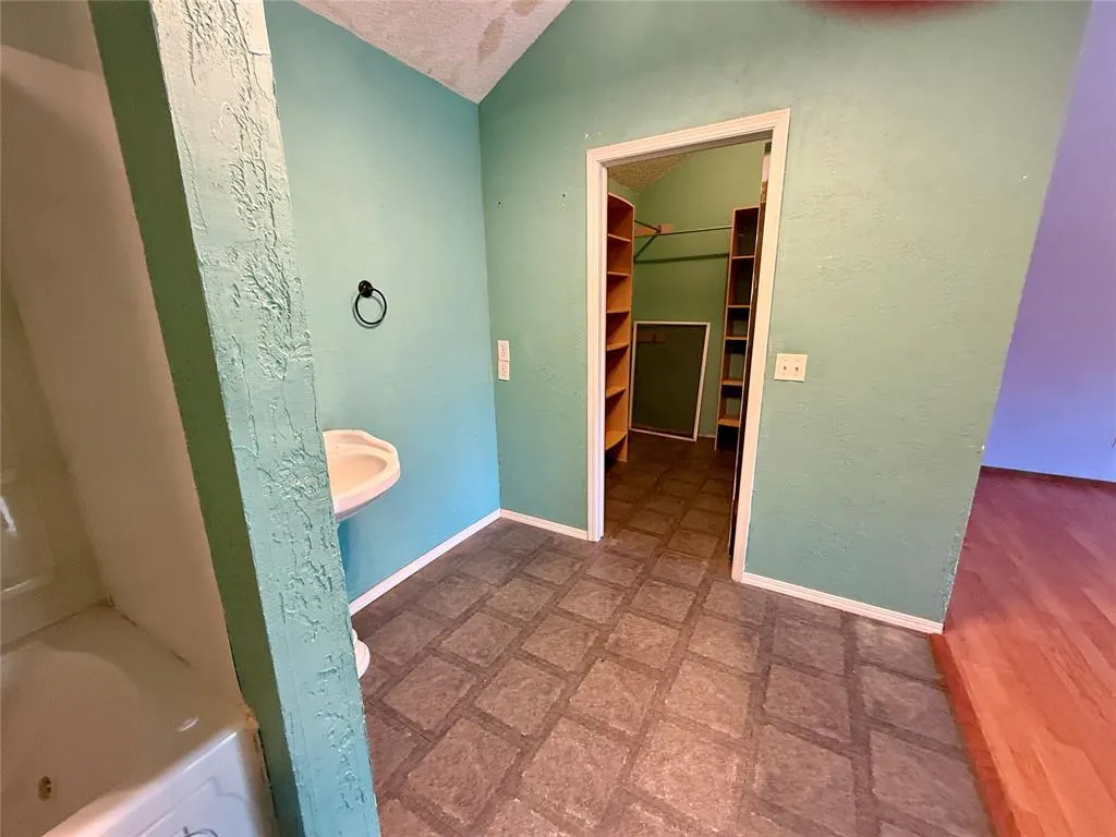 Photo 45 — 608 Roosevelt Street, Seminole, OK 74868