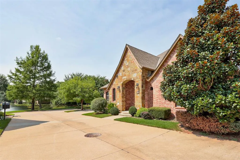 Photo 3 — 1034 Villas Creek Drive, Edmond, OK 73003
