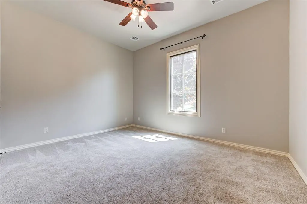 Photo 32 — 1034 Villas Creek Drive, Edmond, OK 73003